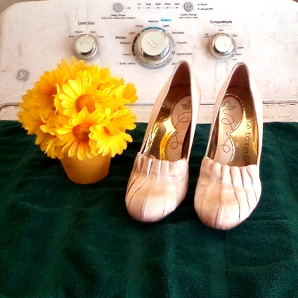 Jessica Bennett Cream Bridal Pumps
